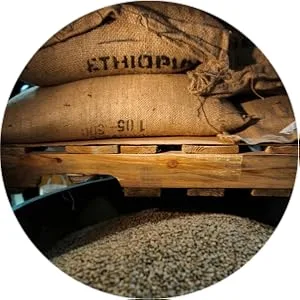 Kicking Horse Coffee, Kick Ass, Dark Roast, Whole Bean, 10 Oz - Organic
