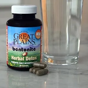 Yerba Prima Bentonite Clay Plus Herbal Detox - 60 Veggie Capsules - Natural Cleansing Supplement - Clay Capsules
