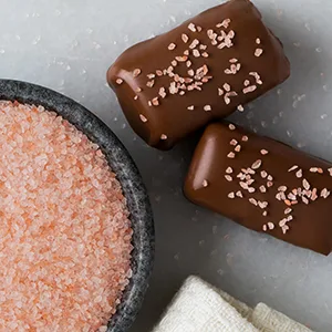 SaltWorks Ancient Ocean Himalayan Pink Salt, Fine Grain, 5 Pound Bag 5 Pound (Pack of 1) Fine - saltworks ancient ocean himalayan pink salt bowl chocolate