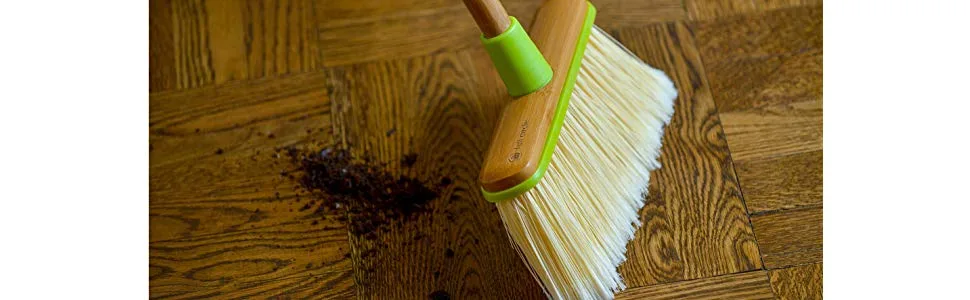 SOMA Circle Clean Sweep Home Cleaning, Broom, Green - Dust, Pan, Broom, Angled, Cleaning, Kitchen, Home, Bamboo, Sweep, Mop, Natural