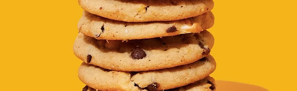 MILK BAR Chocolate Chip Cookie with Gooey Marshmallow and Crunchy Cornflakes, 4 individually wrapped packs of two cookies each - Milk Bar Cornflake Chocolate Chip Marshmallow Cookies