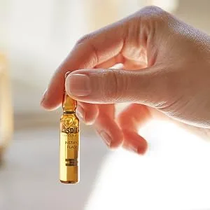ISDIN Instant Flash Lifting Effect Serum Ampoule, 5 Ampoules - wrinkle anti expression line deep forehead wrinkles treatment reduce neck fine lines coenzyme q