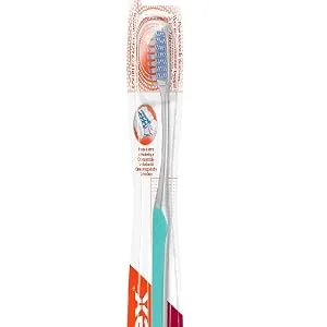 elmex toothbrush ProAction medium 1 piece - manual toothbrush with vibrating bristles battery operated 1 piece (1 pack) - product information 3