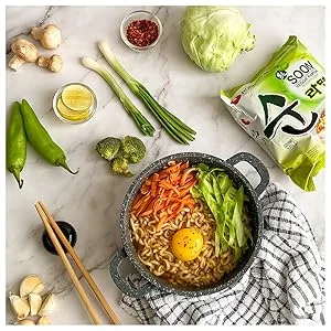 NONGSHIM - Instant Nudelnsuppe Chapagetti - Multipack (20 X 140 GR) Chapagetti 140 g (20Pack) - Instant Nudeln Gemüse