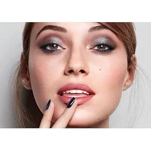 ARTDECO Hydra Lip Booster - Moisturizing lip gloss with boosting effect - 1 x 6 ml - product information 2