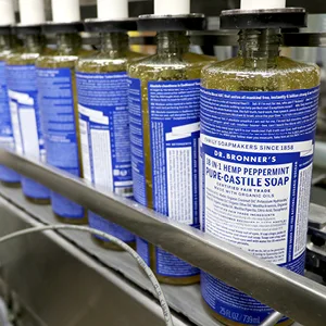 Dr. Bronner's - Pure Castile Liquid Soap Eucalyptus 945 ml Eucalyptus 72 g (1 pack) - Nachhaltigkeit