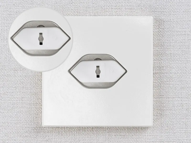 Reer socket cap pack of 8 for sockets in Switzerland can also be used for recessed sockets T13 with key white - Maximal flexibel
