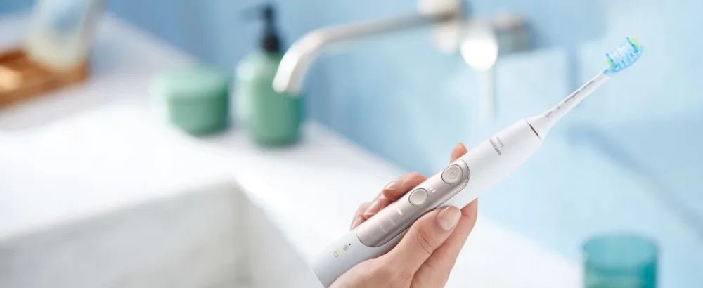 Philips Sonicare ExpertClean 7300 electric toothbrush HX9611/19 with sound technology pressure control travel case double pack white - Wechselanzeige