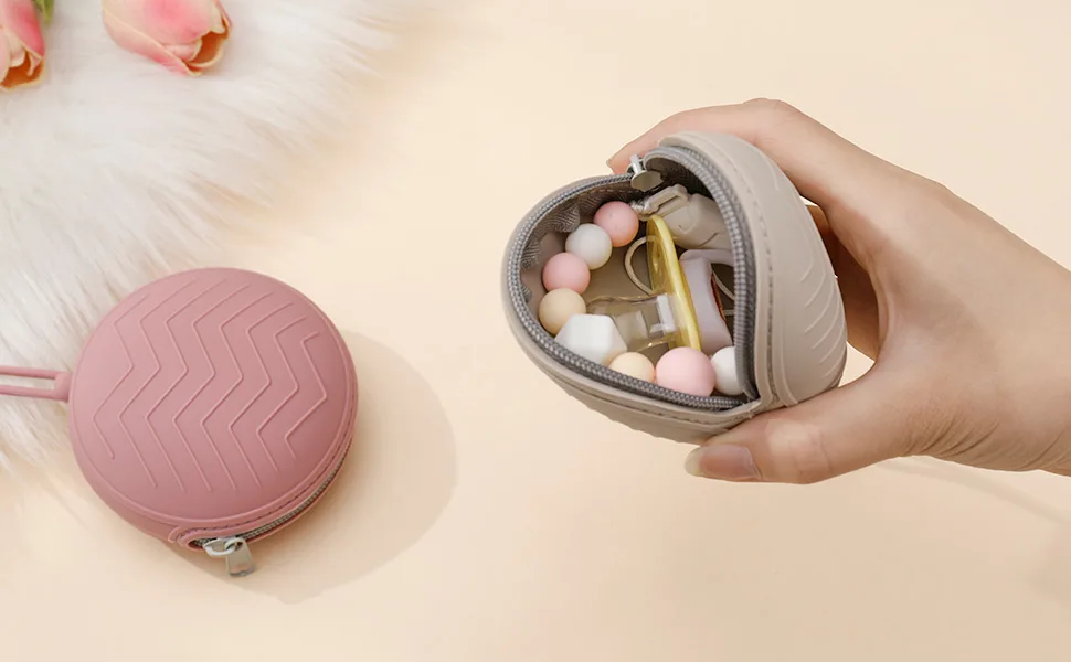 FIRTINK 4 Pieces of pacifier box BPA free 2 silicone baby pacifier bag 2 transparent pacifier storage box portable dustproof pacifier box for on the go for wrap backpack - Schnullerbox