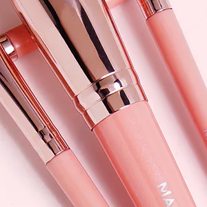 Makeup Brushes, MAANGE 20Pcs Makeup Brush Set Premium Synthetic Foundation Face Powder Blush Concealers Make Up Brushes Sets with Gift Box(Pink) - professional makeup brush
