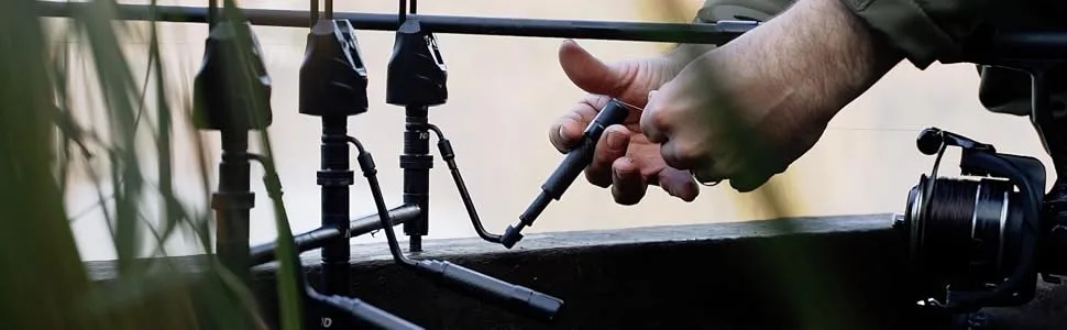 New Direction Tackle T10s Spring Bite Indicator made of real carbon | Fall bite indicator Swinger Bobbin | Hardcase and accessories - S9 Bissanzeiger und T10
