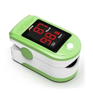 Pulox PO-100 pulse oximeter with LED display including hard case batteries protective cover nylon bag and carrying strap Green - PO-100 Grün liegend