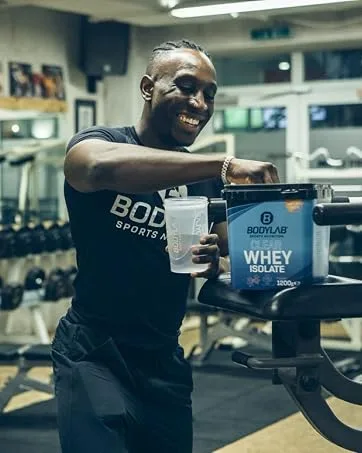 BODYLAB24 EAA essential amino acids cherry 360g 8 essential amino acids high contain all BCAA & EAA plus vitamin B6 EAA powder delicious fruity in taste cherry 360 g (1 Pack) - whey protein bodylab sports nutrition nahrungsergänzungsmittel supplements fitness shake wheyshake