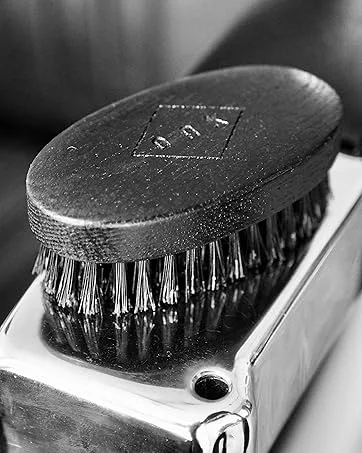 Oak Beard Wash Bartshampoo Bart soap (200 ml): Gently cleans refreshing.Natural beard care for men with 3-day beard to full beard. - OAK BEARD BRUSH, Bartbürste Eichenholz