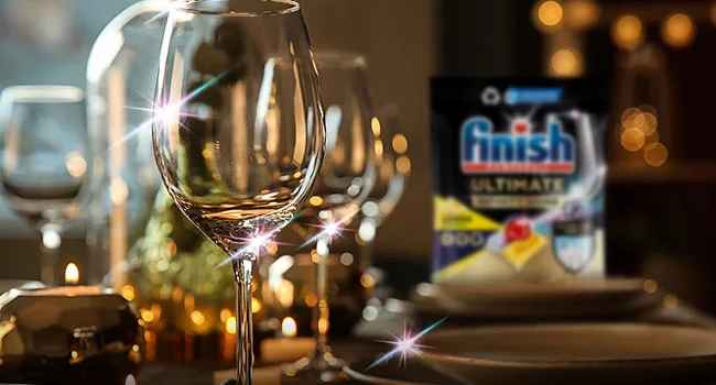 Finish Ultimate Infinity Shine Citrus dishwasher tabs - dishwasher flush for ultimate cleaning fatty soldering and gloss with protective shield - gigapack with 2x80 tabs - Finish Quantum Infinity Shine