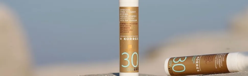 Korres RED GRAPE Anti-Ageing/Anti-Spot Tinted Sunscreen for the Face SPF30 - Matt 1 Pack (1 x 93 g) - KORRES Red Grape