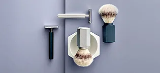 M hle Traditional shaving set - handmade shaving brush with silver spitz -tachpf razor plane with closed comb stand silver 1 piece (1 Pack) - MARKENINFO - Moodbild
