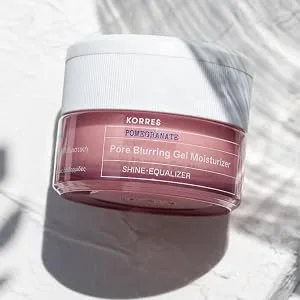 KORRES Pomegranate Pore Blurring Gel Moisturizer 40 Ml - pore makeup primer smooth shine skin beauty instant blemish prone oily hydrating