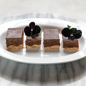 Date Lady Organic Date Paste (2.2 lbs) | 1 Ingredient: 100% Organic Dates | Vegan, Paleo, non-GMO, Gluten-Free & Kosher | No Added Sugar | Substitute for Sugar in Baking - Date Paste Recipe Sugar Substitute