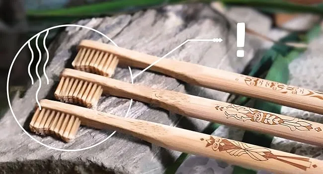 Nature Nerds - small bamboo toothbrushes for children in a set (pack of 4) / Hardness: soft Children's toothbrushes set of 4 - borsten der Bambus Zahnbürste