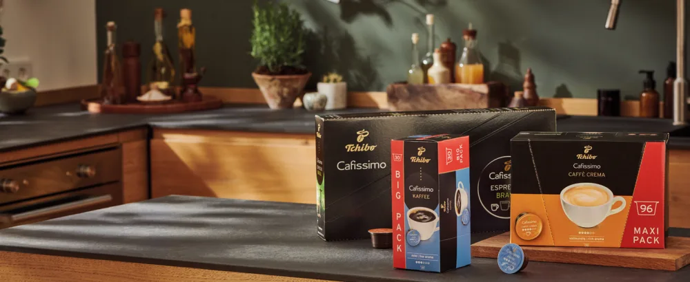 Tchibo Cafissimo storage box espresso strong coffee capsules 80 pieces - 8x 10 capsules (espresso intensive with strong roasting aromas) sustainable & fair trade 75 g (8 Pack) - Cafissimo Kapseln