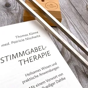 Sonic Energy Therapy tuning fork set "Earth"-Therapy OM tuning fork in 136.10 Hz-including wooden stand and book on the tuning fork therapy (TTF-E+BOOK) - Therapie-Stimmgabel-Bundle