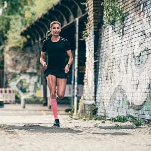 CEP - Ultralight compression calf supports for women | Calf supports with compression II 3.0 - Sky/Gray - content 2
