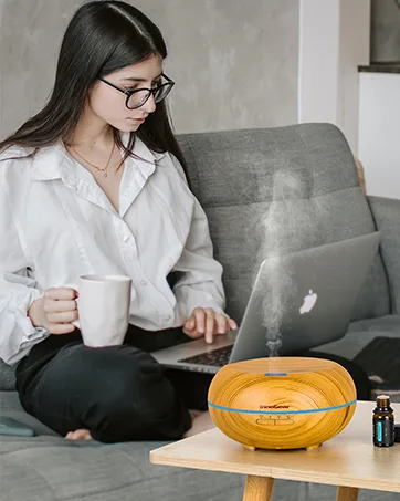 InnoGear Essential Oil Diffuser, Upgraded Diffusers for Essential Oils Aromatherapy Diffuser Cool Mist Humidifier with 7 Colors Lights 2 Mist Mode Waterless Auto Off for Home Office Room, Bronze - diffuser