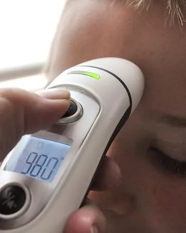 Forehead Thermometer, Baby and Adults Thermometer with Fever Alarm, LCD Display and Memory Function, Ideal for Whole Family Black - thermometer