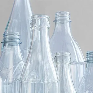 Mezzo Mix - sparkling refreshing mixed drink made from cola and orange - soft drink in practical disposable bottles (12 x 500 ml) - Nachhaltigkeit mezzo mix