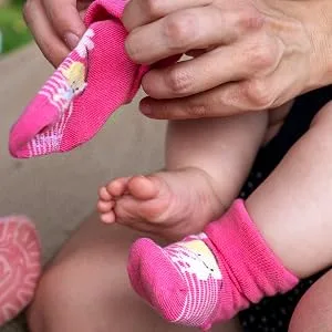 Sterntaler Unisex Children's Crawling Socks ABS Crawling Socks Wool 20 Ecru - Baby Socken
