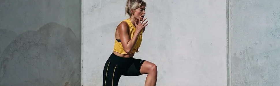2XU Women's Core Compression Shorts Running Shorts De Corridal Running Shorts M Black/Silver - Training.