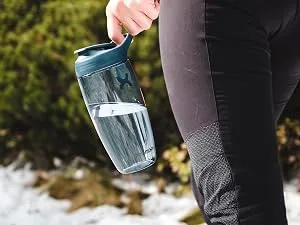 PROMiXX Shaker Bottle - Premium Protein Shaker Cup for Protein Mixes and Supplement Shakes - Easy Clean, Durable Cup (24oz, Arctic White) Arctic White 24oz - mixer cup vortex blender shaker bottle usb protein bpa free electric pre workout self stirring drink