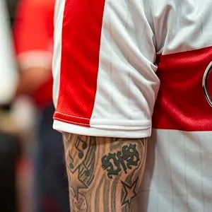 VfB Filz-slipper 37 EU - Trikot Tattoo