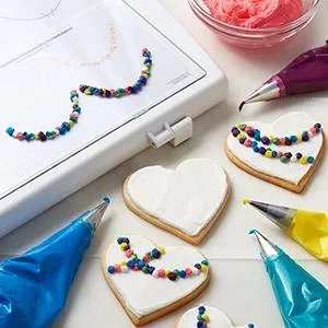Wilton Black Cookie Icing - product information 5