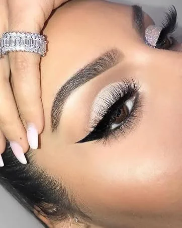Veleasha 5D Faux Mink Lashes Handmade Luxurious Volume Fluffy Natural False Eyelashes 7 Pairs  Dubai - product information 5