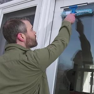 Unger Professional 14 Window Cleaning Tool: 2-in-1 Microfiber Scrubber and Squeegee 14-inch Scrubber Cleaning Tool - Unger Professional Microfiber Window Combis