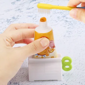 Toothpaste Tube Squeezers Toothpaste Roller - Manual Toothpaste Tube Roller Squeezer Tool Toothbrush Squeezers Toothpaste Clip Holder Stand Winder by XYKEEY (Multi-Colored) - toothpaste squeezer