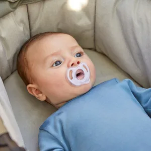 Tommee Tippee Ultra-Light Silicone Pacifier Symmetrical One-Piece Design BPA-Free Silicone Binkies 0-6m 4-Count 0-6m Light Blue  Light Green - image