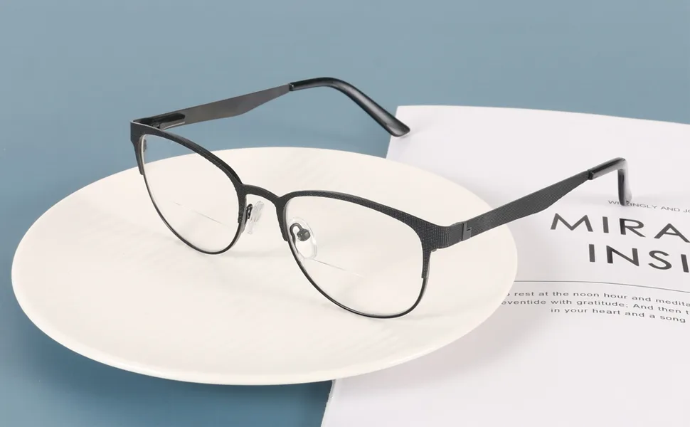 MMOWW Bifocal Reading Glasses Women Blue Light Blocking Glasses Reader Purple 1.0 x - Bifocal reading glasses