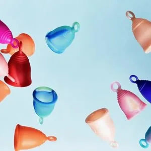 Silicone Ring Menstrual Cup with Loop Pull Stem Handle - Reusable for 10 Years - Medium Size Extra Firm Peachcup - Peachlife Silicone Ring Menstrual Cups with Loop Stem Pull