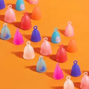 Silicone Ring Menstrual Cup | Pull Stem Loop for Easy Removal | Reusable for up to 10 Years of Leak-Proof Comfortable Period Protection | Large Medium Firm Peachcup - Peachlife Menstrual Cup with Ring Stem Bell Shape