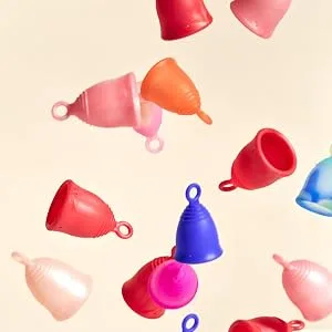 Silicone Ring Menstrual Cup | Pull Stem Loop for Easy Removal | Reusable for up to 10 Years of Leak-Proof Comfortable Period Protection | Large Medium Firm Peachcup - Peachlife Silicone Ring Menstrual Cup with Ring Hook Grip for Easy Removal and Comfort