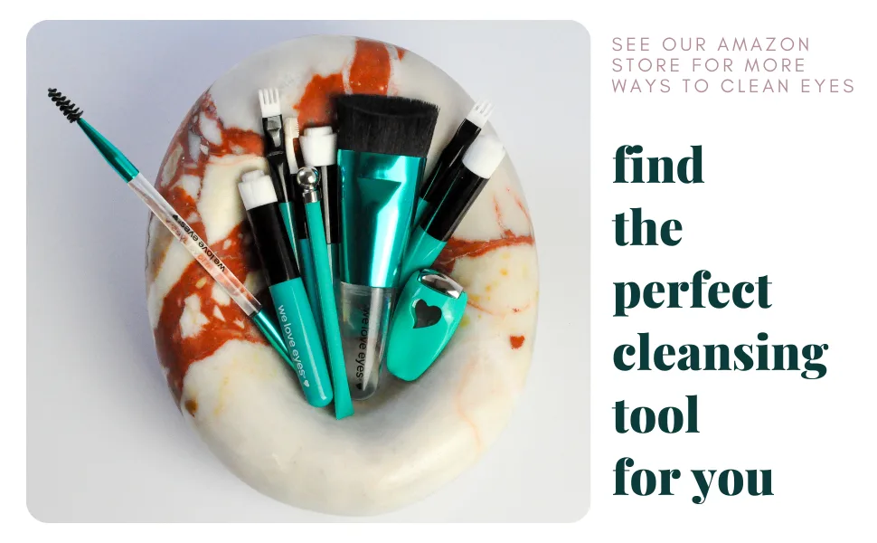 We Love Eyes - Eyelid Margin Scrub Brush - Ideal for scrubbing away debris and eyelid margin cleansing. - EYELID MARGIN SCRUB BRUSH WE LOVE EYES