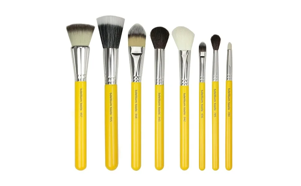 Bdellium Tools Professional Makeup Brush Studio Series - Luxury 24pc. Brush Set with Roll-Up Pouch - bdellium tools studio luxury 24pc set makeup brush set brochas de maquillaje bdellium makeup tool