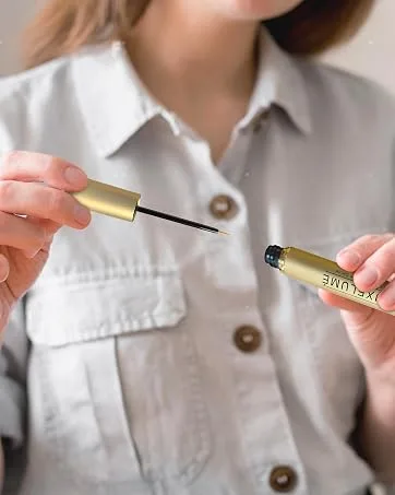 Eyelash Growth Serum for Thicker and Longer Looking Lashes Advanced Eyelash Enhancing Serum for Natural Lashes & Brows with Eyelash Ruler Vegan & Cruelty-Free - for chics eyelash growth serum essential lash serum eyelash serum lash growth
