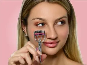 JAPONESQUE Brow Scissors and Spoolie Stainless Steel Scissors for Brow Grooming and Trimming Brush Tool for Brow Shaping - Curl