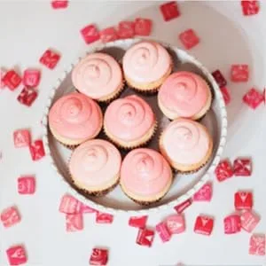 STARBURST FaveREDS Chewy Candy Bulk Pack, Full Size, 2.07 oz, (Pack of 24) - Make Starburst cupcakes. A recipe for a creamy, fruity treat.