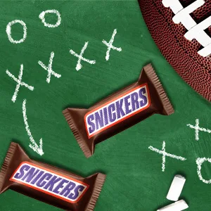 SNICKERS Original, Peanut Butter & Almond Bulk Variety Pack Fun Size Chocolate Candy Bar Assortment, 44.5 oz, 60 Pieces Bag - Before the Big Game