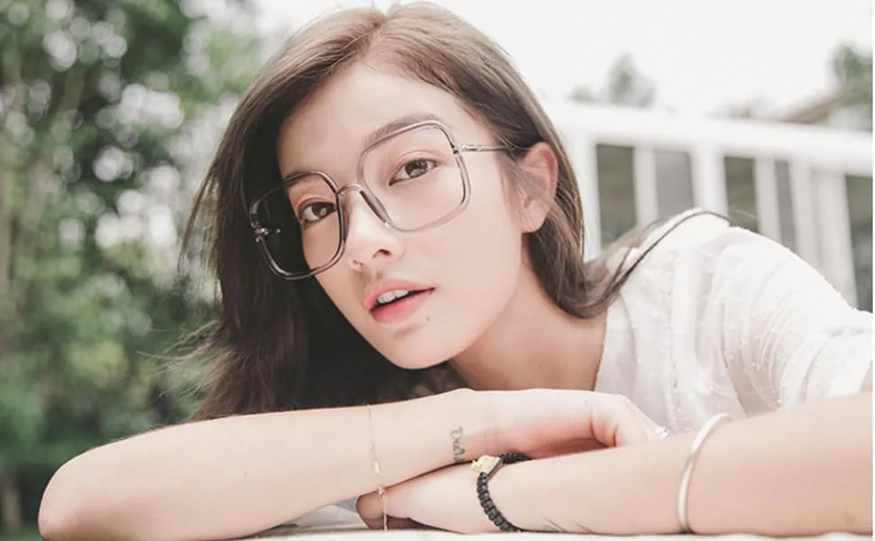 Shiratori Woman's New Retro Blue Light Blocking Glasses Big Frame Nerd Eyeglasses Frame Anti Blue Ray Computer Game Glasses Brown - wear